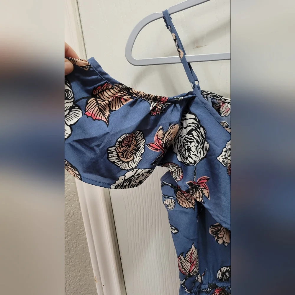 Blue Floral Off-Shoulder Mini Dress - Picture 4 of 10